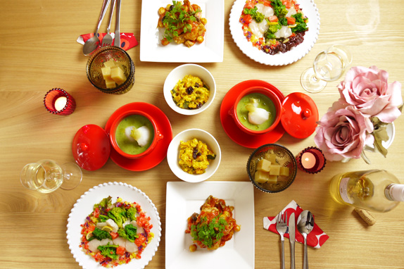 おうちごはんも盛り付け次第で楽しめますね。彼想いのバレンタイン薬膳ディナー。